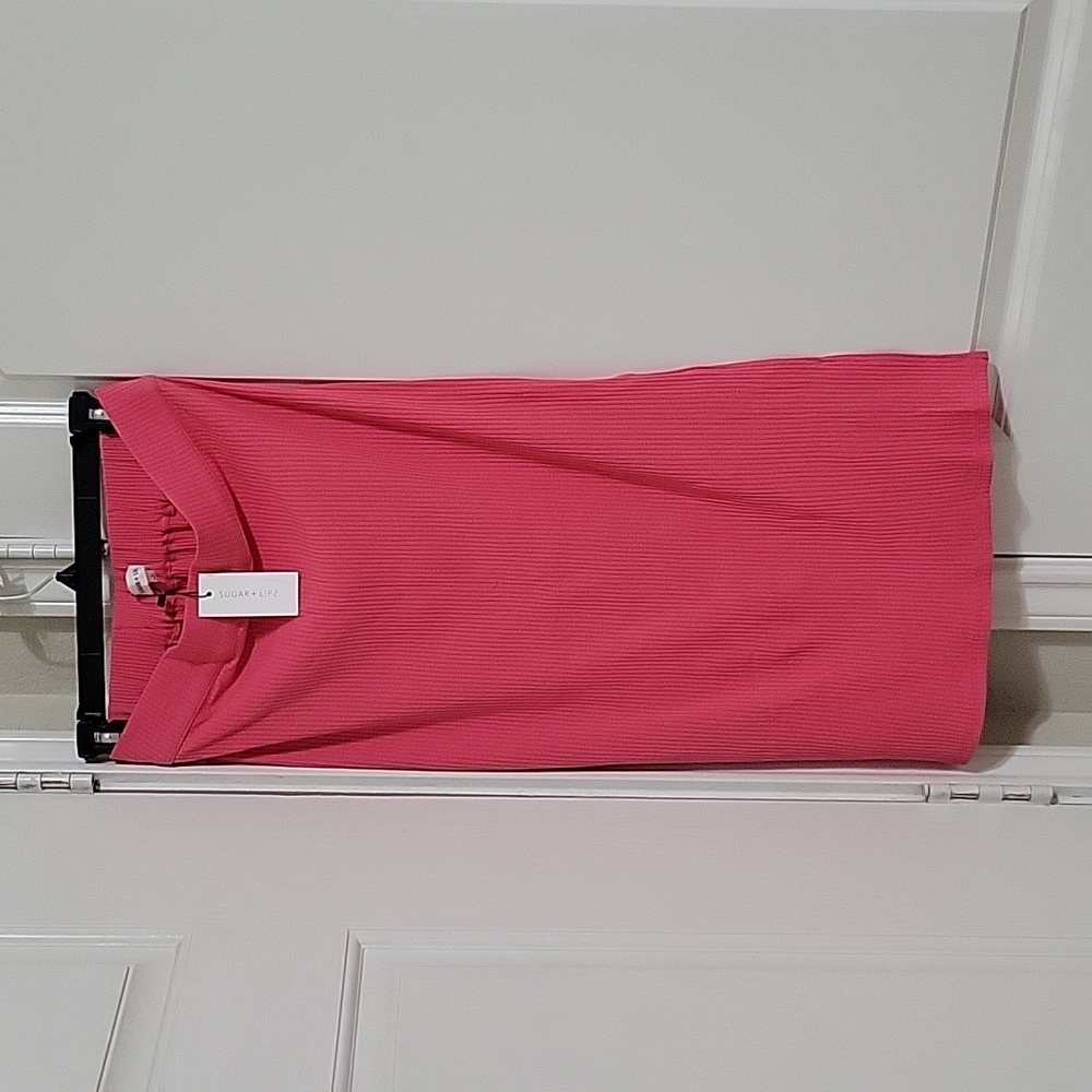 Fushia skirt